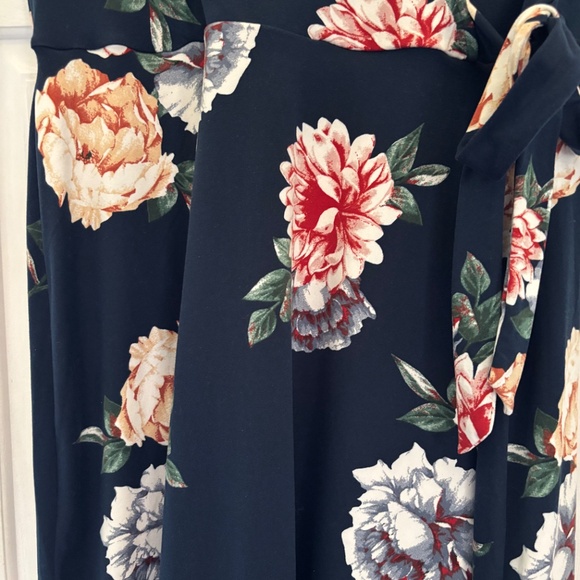 Fortune + Ivy Irene Faux Wrap Brushed Knit Maxi Dress.  Size IX - Picture 6 of 6